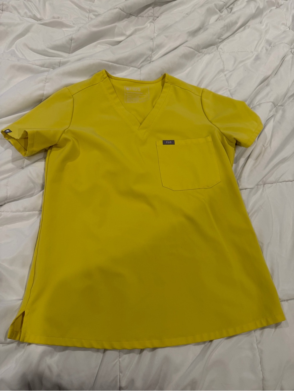 FIGS Lifesaver Yellow Caterina